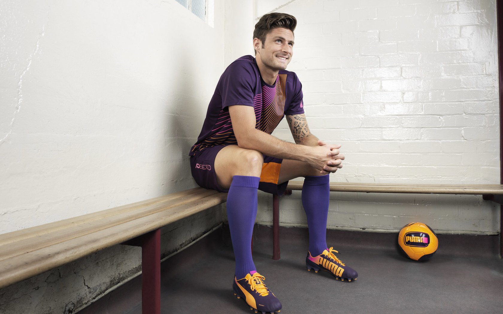 教科书级的胜利，弗拉霍维奇闪耀，克罗地亚力克马竞的战术启示