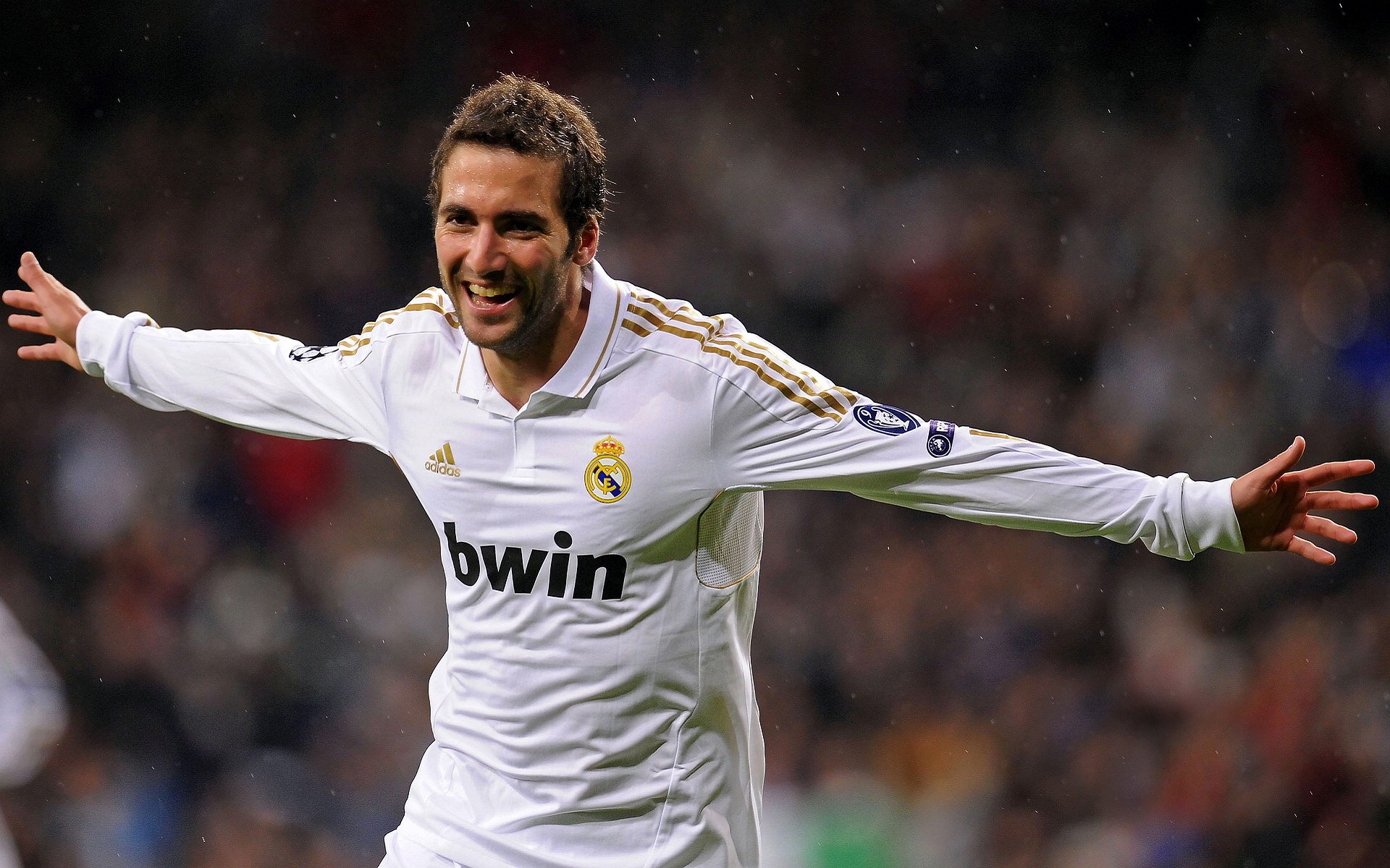 极速传奇，阿隆索刷新纪录，法拉利完胜索伯车队