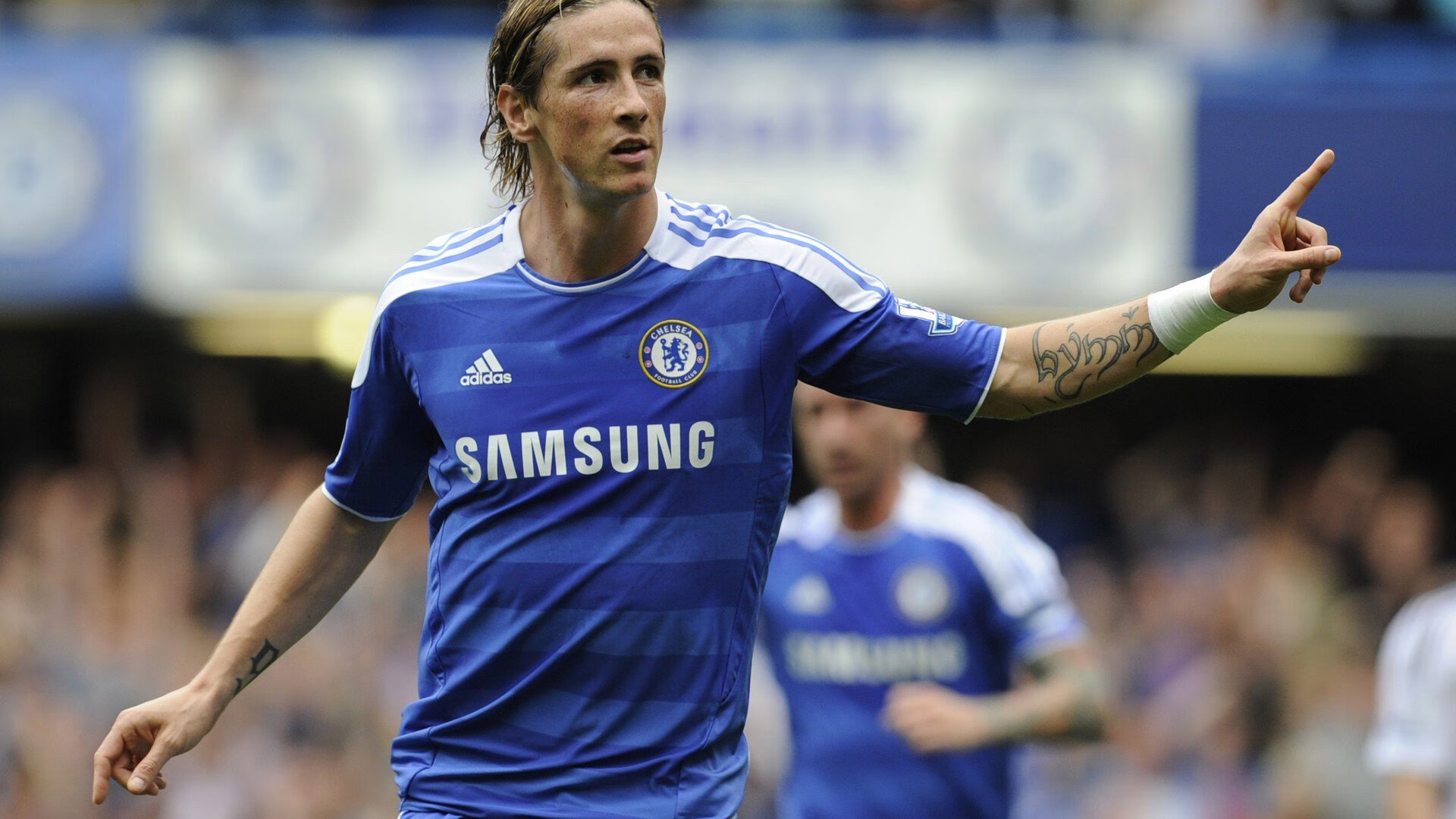 绿茵场外的逆转传奇，当德甲争冠战遇见CBA奇迹夜